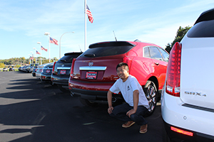 Fang with red car